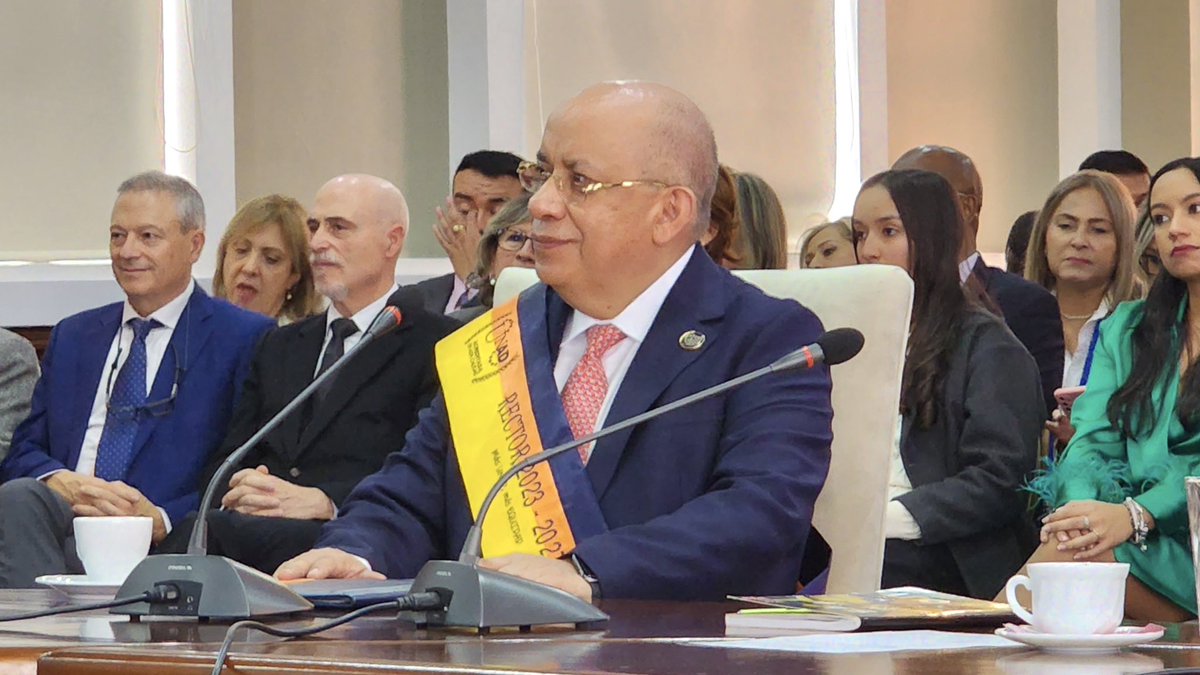 Universidad UNAD tweet media