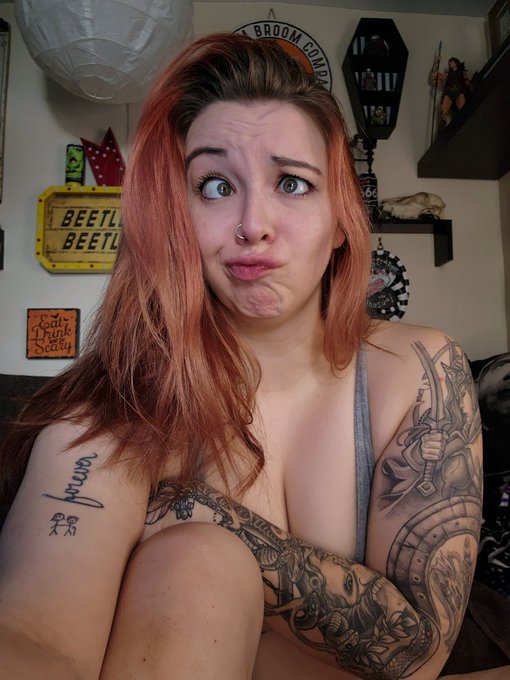 Back on chaturbate! Come say hi+   https://t.co/OpuTjF8rvb https://t.co/4g4idGxjpY<a href="/tag/redhead"class="tags"><span>#redhead</span></a><a href="/tag/discount"class="tags"><span>#discount</span></a><a href="/tag/bbw"class="tags"><span>#bbw</span></a><a href="/tag/easterweekend"class="tags"><span>#easterweekend</span></a><a href="/tag/onlyf"class="tags"><span>#onlyf</span></a>