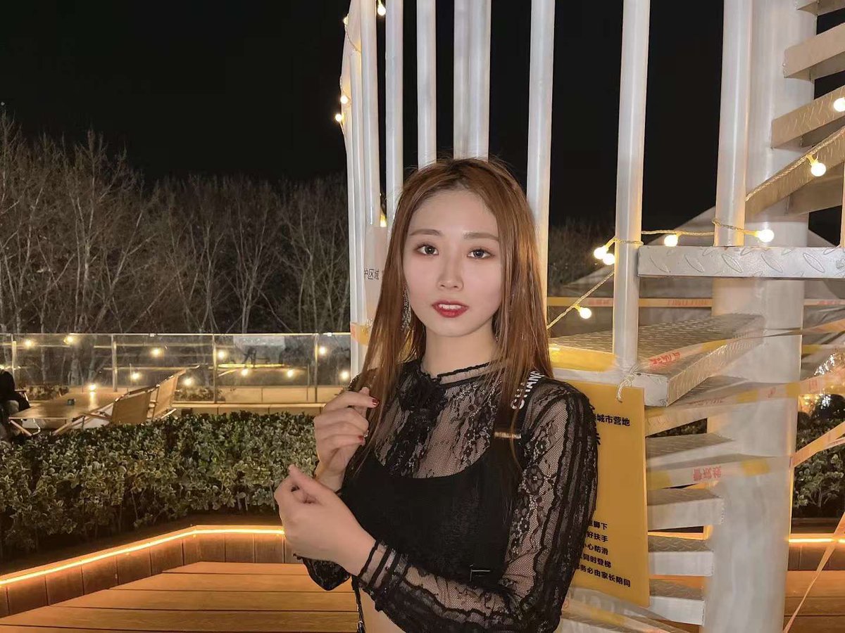 MSteins_Gate's tweet image. 👑公主三连🖤