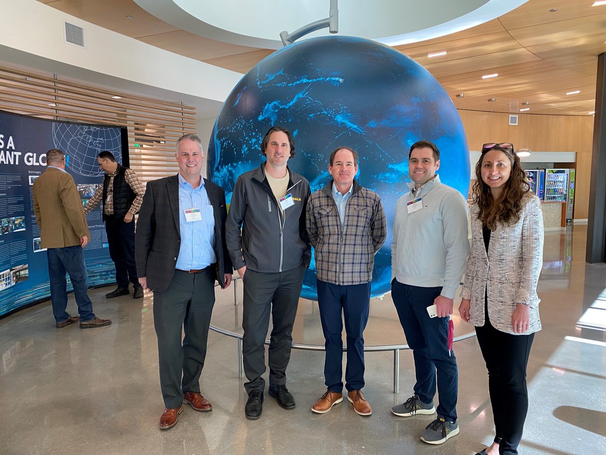 vantortech's tweet photo. Palm Springs hosts this year’s @Esri Partner Conference. We’re a proud Esri Gold Partner with a decade of providing #satelliteimagery and data layers to users. Our team enjoyed their visit to the Esri HQ! Learn about our products available through Esri: https://t.co/9R5cdddGUM https://t.co/enKefHgS83