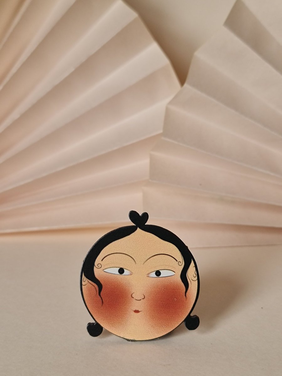 "Mecnun"  ve "Şems"  yeni broşlarımızdan 🧡