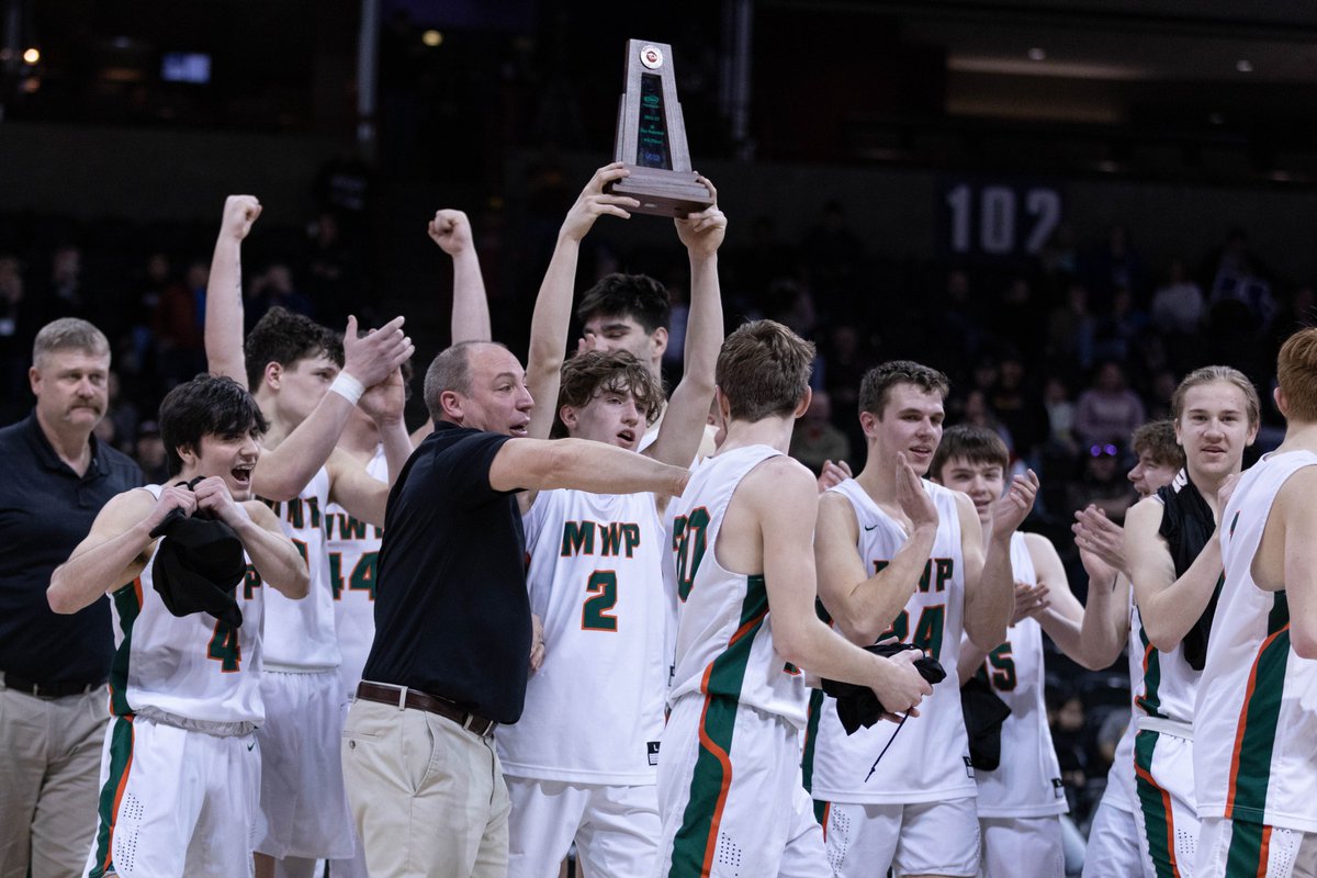chronline's tweet photo. BRINGING HOME HARDWARE: The Morton-White Pass boys basketball team defeated Lake Roosevelt, 63-45, to capture fourth at the 2B state tournament in Spokane Saturday morning.

More coverage to come at https://t.co/GFSCLY3PP3. 

Photos by Chronicle Sports Editor @AlecDietz https://t.co/wvB20VGnON
