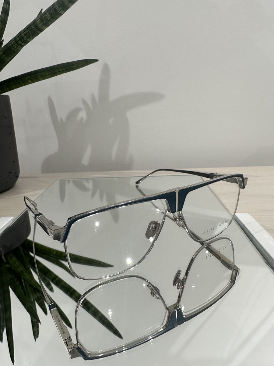 VisionaryOptics tweet media