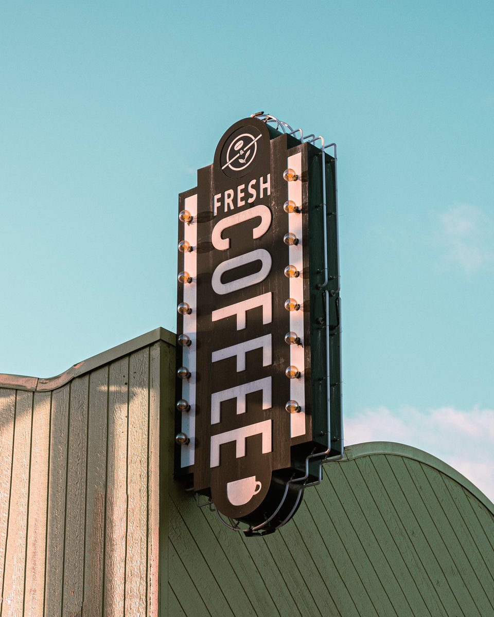 few photos from the santa monica pier with my <a href="/SonyAlpha/">Sony | Alpha</a> 

(Instagram: instagram.com/cam_sakelarios)

#sony #SonyAlpha #santamonica #LosAngeles #pier #sunrise #coffee #pierburger #icecream #travel #content #photography