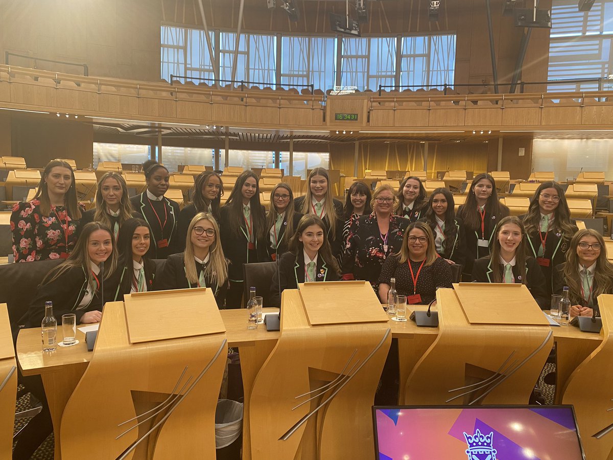 OlhsPupil's tweet photo. Thank you to Agnes and all at @SWCwomen for another incredible IWD. Could not be prouder or luckier to work in OLHS! @OLHSCumbernauld @OlhsSocial @mrswilson1310 #SWCIWD23 https://t.co/pIxgGJA6v4