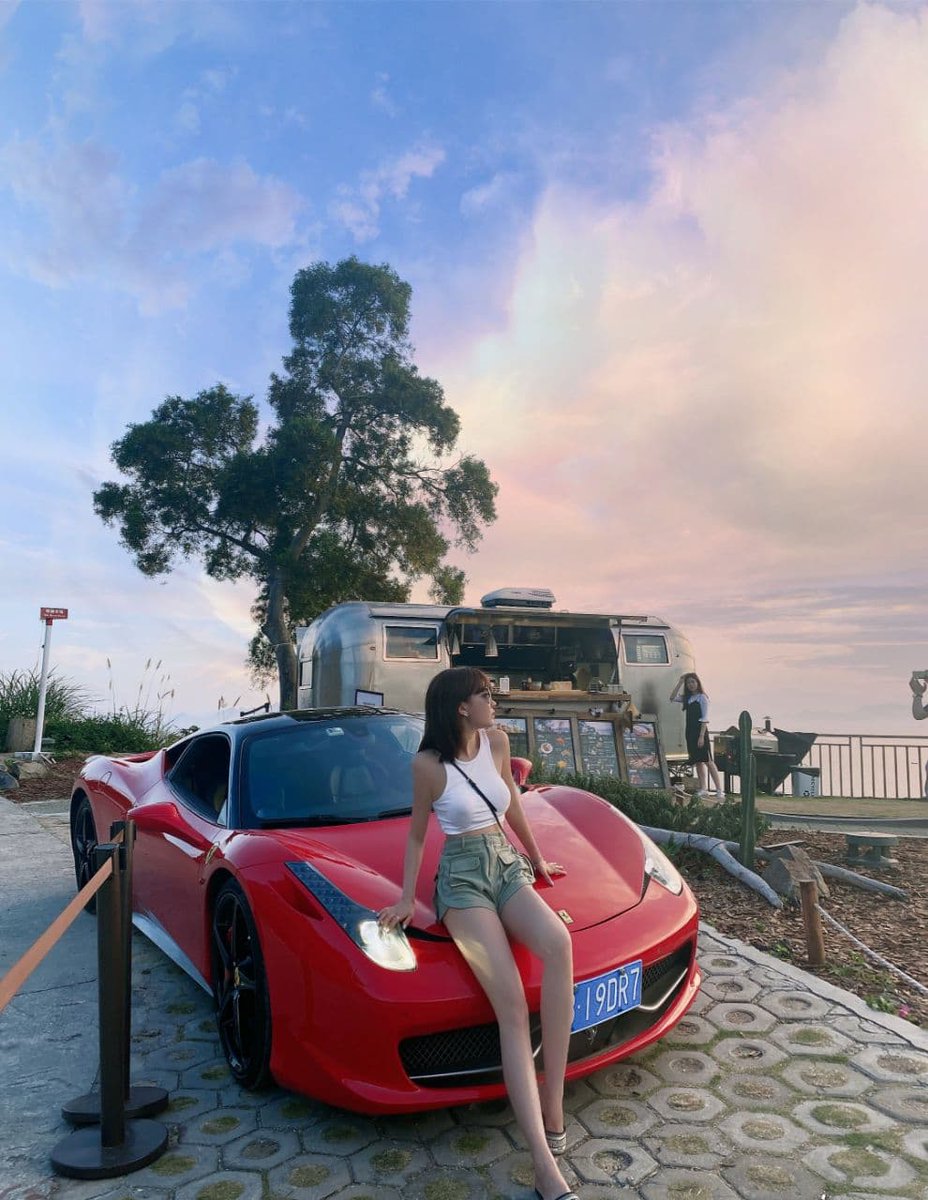 hgshsjdkf's tweet image. I like the weather like this

It makes me feel relaxed🥰😍😍😍🥰🥰🥰🥰🥰