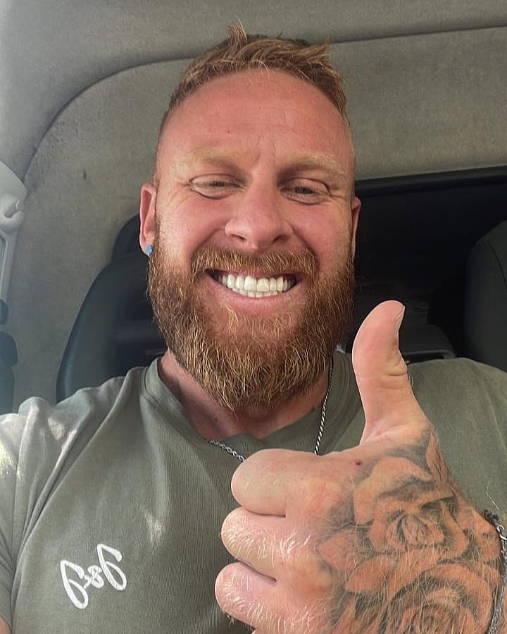 Happy Saturday everyone! Meet Dec 🙋‍♂️One of our friendly, hard working waste partners providing an excellent, reliable service - with a smile 😊 Sometimes it’s the small things that mean the most ❣️ Have some junk lying around? Book our junk removal at kollect.ie/questionnaire/