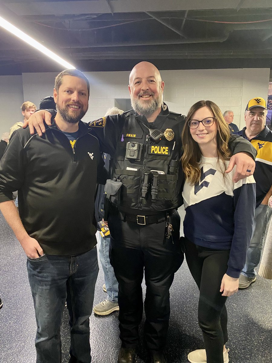 bfurb2's tweet image. #wvugame