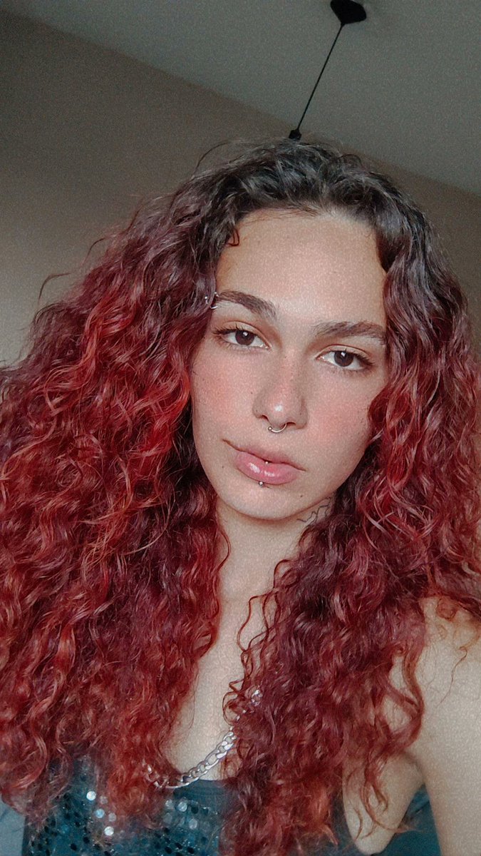 ma_dominatrix's tweet photo. Meu cabelo, minha beleza e minha existência valem muito mais do que sua vidinha medíocre. Pra você ter dignidade e ser merecedor da vida, o mínimo que deve fazer é viver em prol de quem tem poder, que no caso, sou Eu.

Seu destino é esse, me adorar e ser humilhado.🐕‍🦺

Dm on🤑😈 https://t.co/WEBxIk31YX