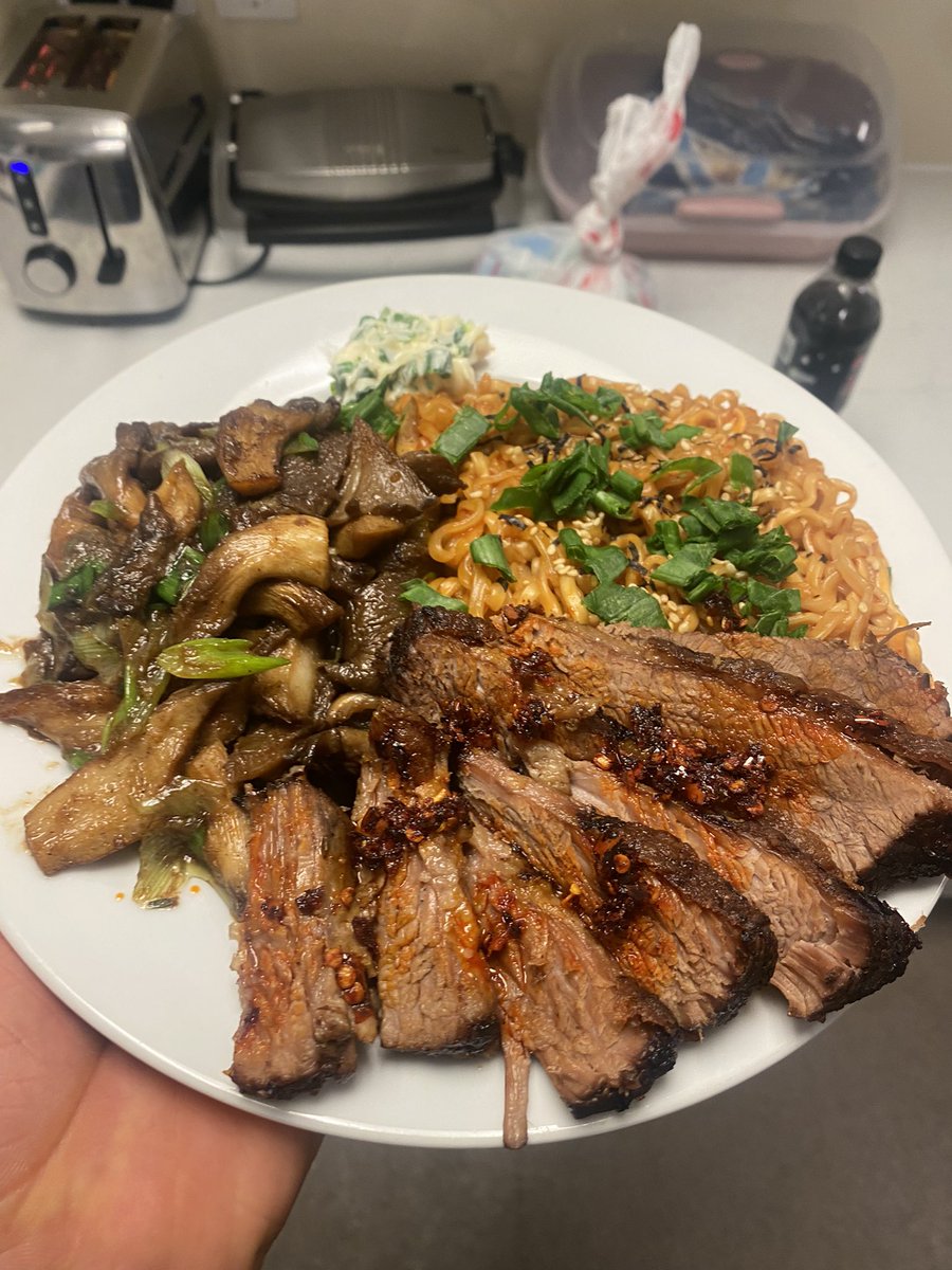 ☆彡𝐕𝐢𝐧𝐭𝐚𝐠𝐞 𝐒tüssy tweet media