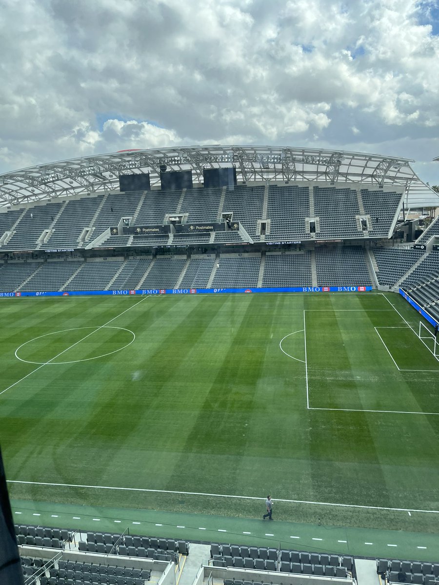 TalkSoccer's tweet image. This weather is more like it!!

@LAFC hosts @TimbersFC at @BMOStadium. You can hear the call on @ESPNLosAngeles 710AM and the  @ESPNLosAngeles app. You can also listen on @SiriusXMFC and Apple TV MLS Season Pass. Let’s go!!!
#ilovefutbol #playbyplay #radio #MLS #seasonopener