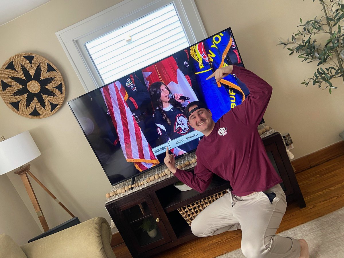 opmstech's tweet image. Love to see one of our amazing @OPSchools MSTV students sharing her incredible talent with the world on @MSGNetworks for Kids Takeover Day @BuffaloSabres. #kidstakeoverday
