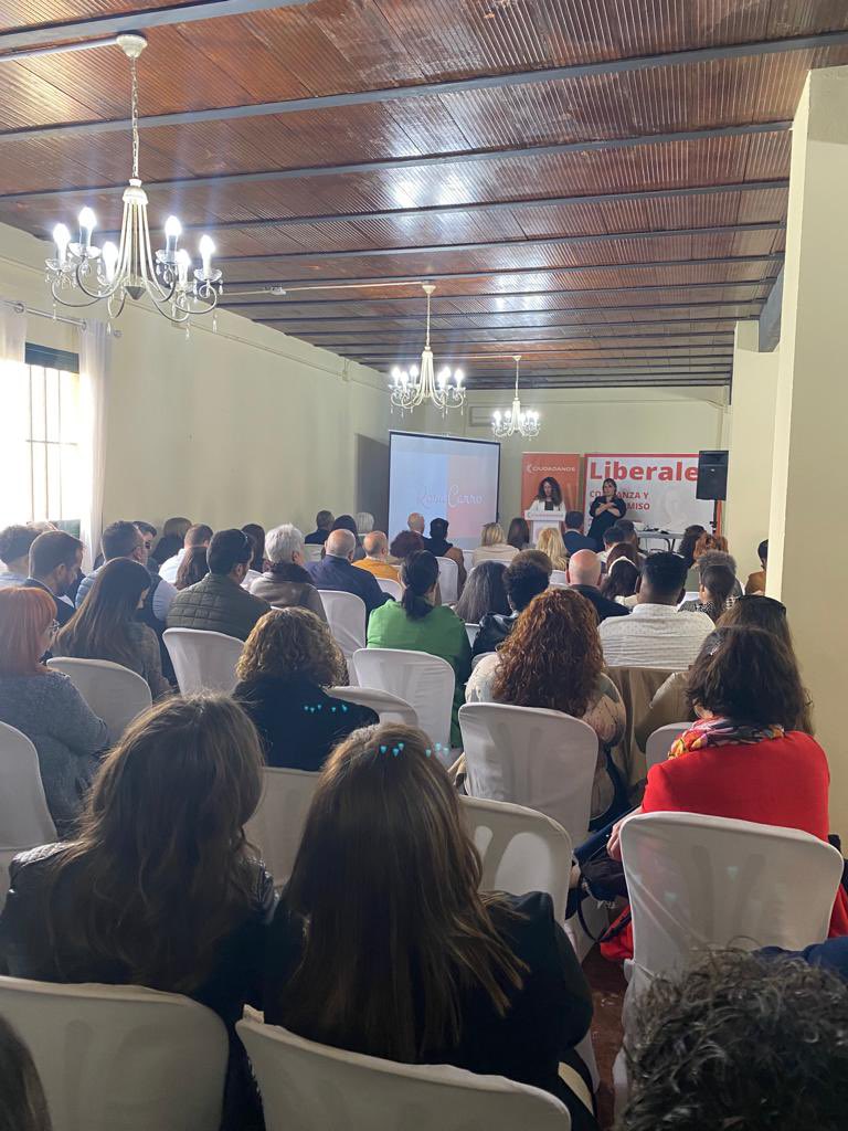 carnacea's tweet photo. Hoy he presentado mi candidatura a la alcaldía de #AlcaládeGuadaíra en las próximas elecciones de mayo. Con más ilusión que nunca y con un equipo fuerte, preparado y sobre todo, comprometido con Alcalá.
#ConfianzaYCompromiso #CentradosEnAlcalá #NoSonSoloPalabras #ilusión #Trabajo https://t.co/g4U1ogsAAv