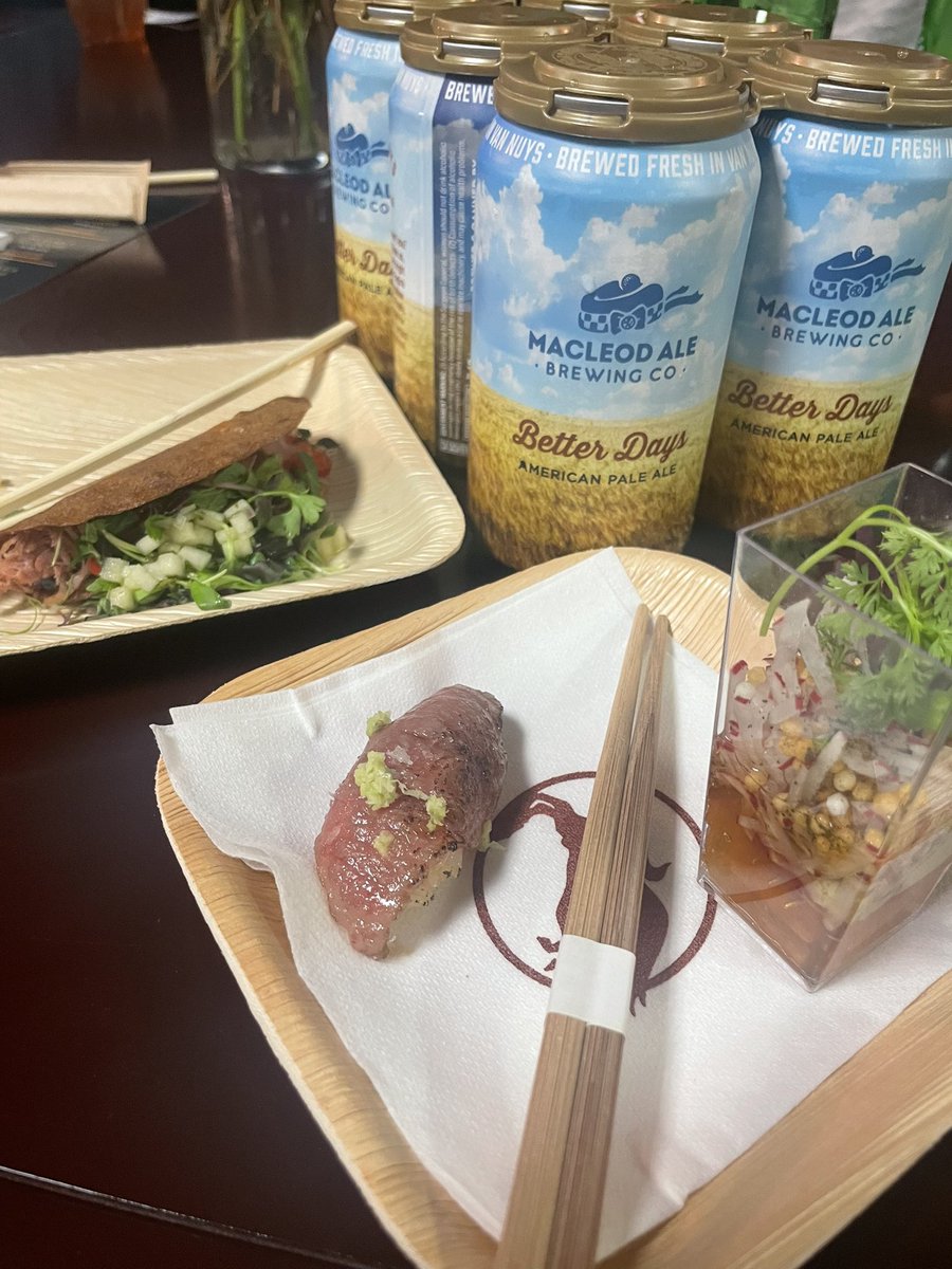 SoCalRestaurant's tweet image. .@MastersofTaste Get ready for the return of LA’s best all SoCal Food Fest on 4/2 at the @RoseBowlStadium. Meet the host from @poppyandrosela and share their Duck Confit 🌮 and more #FoodFun on @AngelsRadioKLAA 🔥 player.streamguys.com/klaa/sgplayer/…