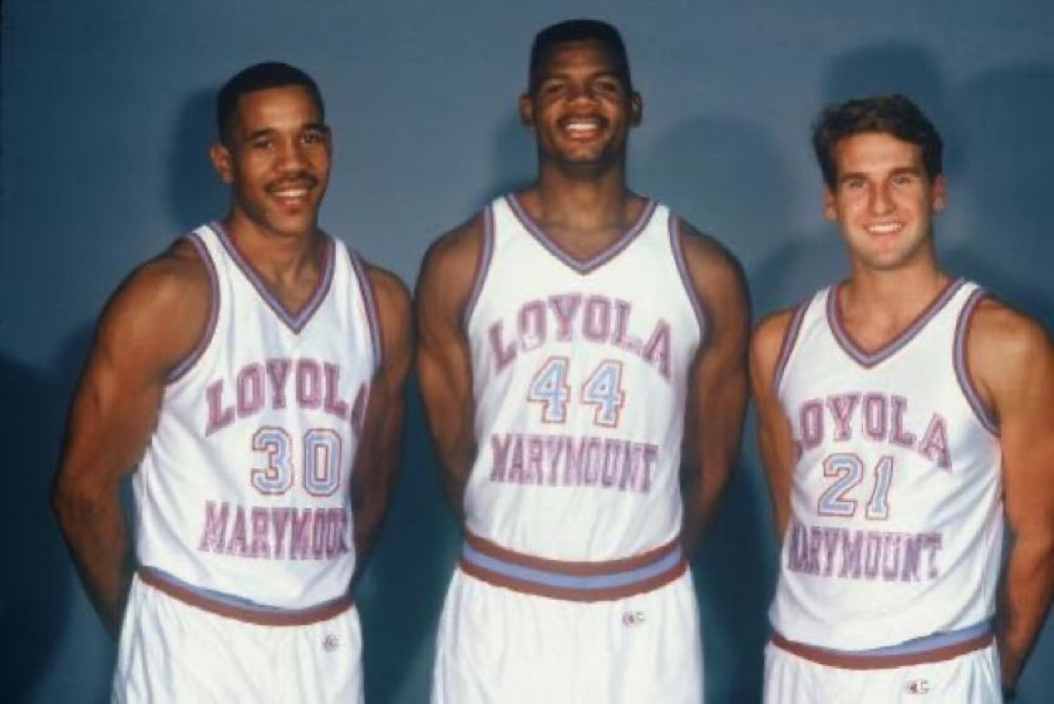 Super70sSports's tweet photo. Remember when these cats showed up and started posting 130 a night like the NCAA was a goddamn video game? https://t.co/PXrBb9Dvo0