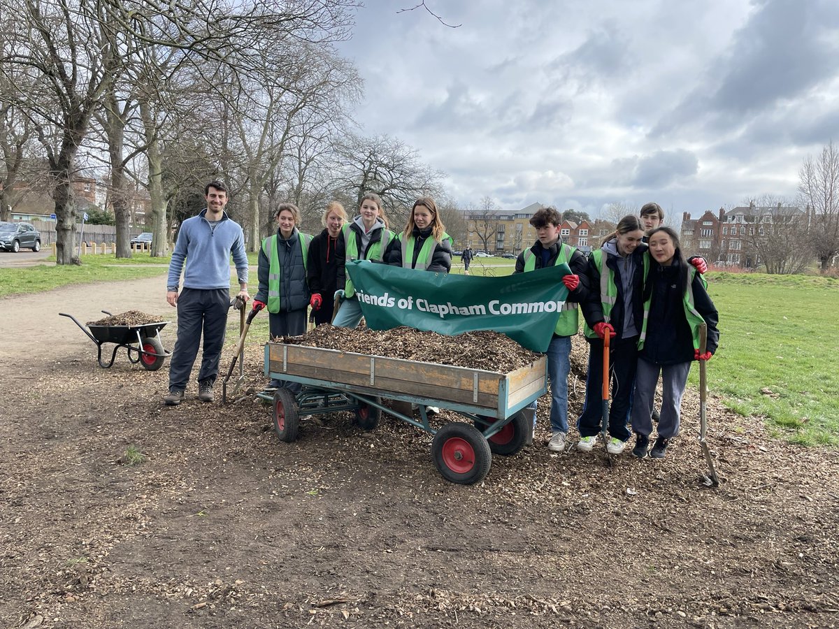 Friends of Clapham Common (@claphamcommon1) on Twitter photo Thank you to all our wonderful D of E volunteers. A great mulching session to protect all our new trees and shrubs. <a href="/ClaphamSociety/">The Clapham Society</a> <a href="/lambeth_tree/">Lambeth Tree Watch</a> <a href="/bestofclapham/">Best of Clapham</a> <a href="/BatterseaBeat/">BatterseaBeat</a> #trees #commons <a href="/TreeLambeth/">Lambeth 🌳 Tree 🌳 Count</a> #Sustainability #ClimateCrisis <a href="/Lam_Parks_Forum/">Lambeth Parks Forum</a> Thank you to all our wonderful D of E volunteers. A great mulching session to protect all our new trees and shrubs. <a href="/ClaphamSociety/">The Clapham Society</a> <a href="/lambeth_tree/">Lambeth Tree Watch</a> <a href="/bestofclapham/">Best of Clapham</a> <a href="/BatterseaBeat/">BatterseaBeat</a> #trees #commons <a href="/TreeLambeth/">Lambeth 🌳 Tree 🌳 Count</a> #Sustainability #ClimateCrisis <a href="/Lam_Parks_Forum/">Lambeth Parks Forum</a>