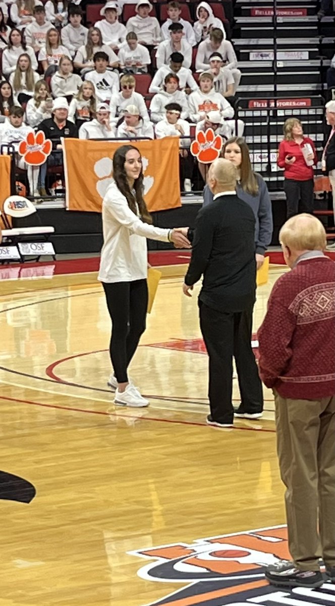 Fieldcrest Lady Knights Basketball (@fhs_ladyknights) on Twitter photo ๐ <a href="/Ashlyn_may4/">Ashlyn May</a> was recognized for being 1st Team <a href="/ibcacoaches/">Illinois Basketball Coaches Association</a> All-State today at halftime of the 1A <a href="/IHSAState/">IHSA State</a> Championship ๐ <a href="/Ashlyn_may4/">Ashlyn May</a> was recognized for being 1st Team <a href="/ibcacoaches/">Illinois Basketball Coaches Association</a> All-State today at halftime of the 1A <a href="/IHSAState/">IHSA State</a> Championship