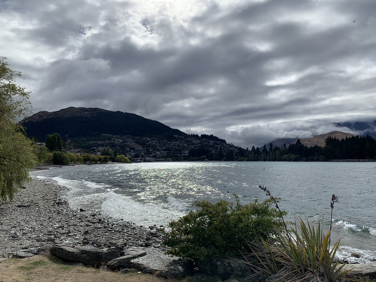 siliconcto's tweet image. Day 21: ride day 7; Queenstown to Glenorchy by the lake, another set of soaring peaks and amazing glacial scenery to finish the 1000km trip from Christchurch. Next stop USA tomorrow, but I’ll definitely be coming back to this remarkable island