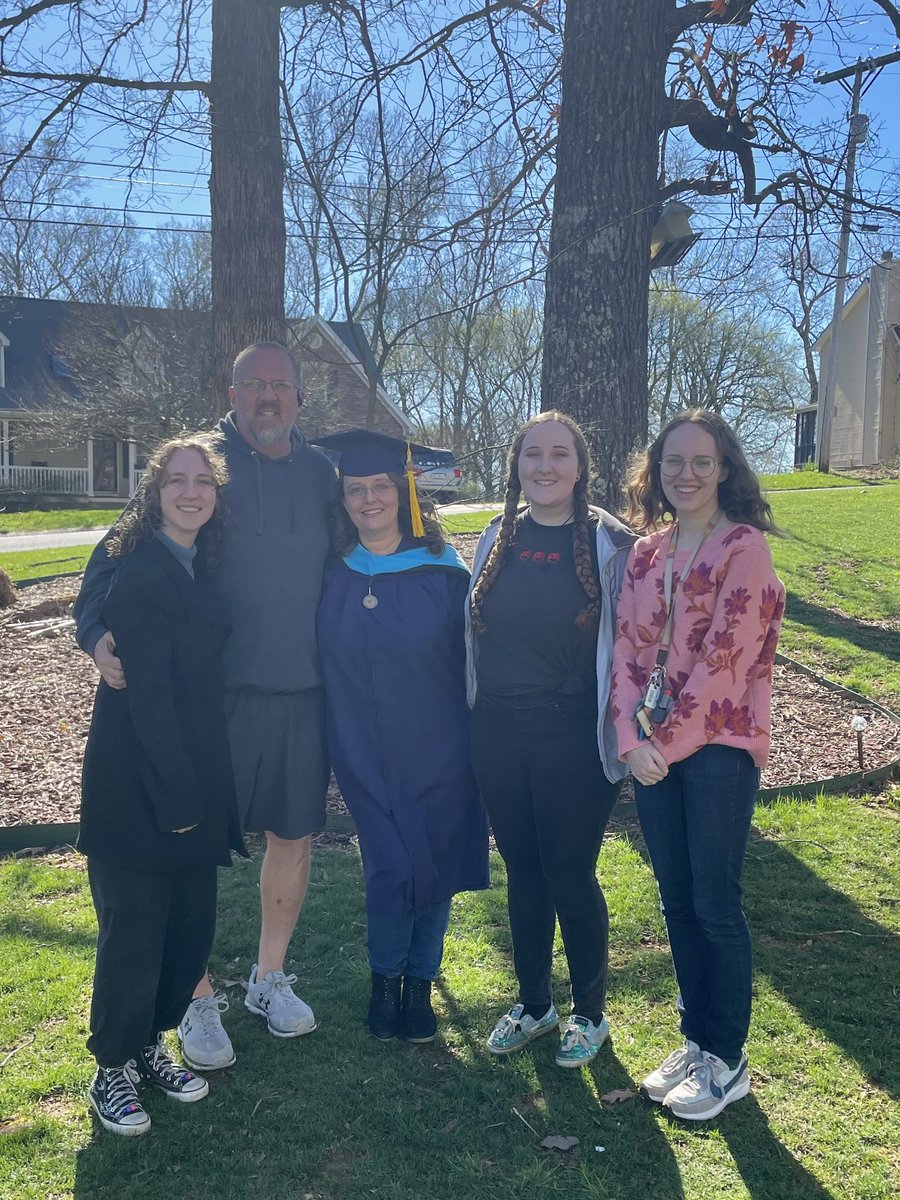 Lisa Bolus tweet media