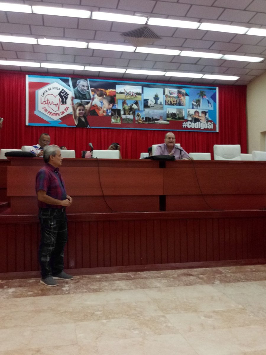 YoneideV's tweet photo. Se realizó en la tardé fe hoy reunión de trabajo en el PCC para ver como se van cumpliendo los indicadores de la semana y principalmente la sequía que sufre todo el territorio #MejorEsPosible #CVACapitaLate #LatirAvileño. https://t.co/PFwu6sR0Wi