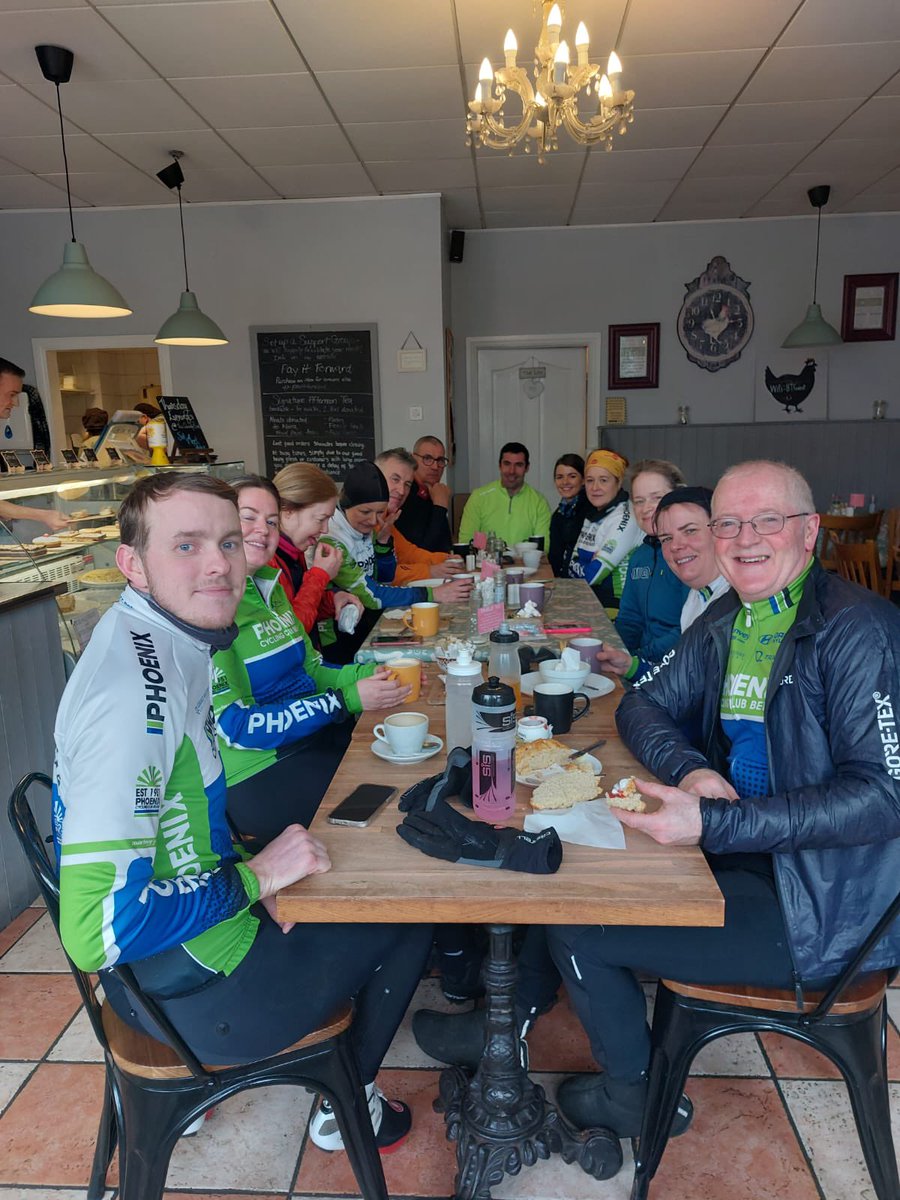 A very busy and happy looking C group today with Ben on the whistle  #cyclingfun #itsnotarace #coffeandcake
