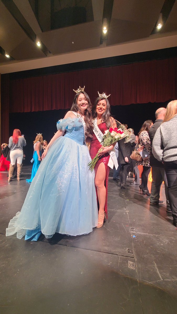 daniadenise's tweet photo. I can't think of 2 more deserving, hardworking & inspirational women to coach to what I knew will be an unforgettable & rewarding experience at #misscalifornia this summer!
Saying I can't wait to watch you two grace the stage is an understatement!
#proudcoach #pageantcoach π https://t.co/ZzVjTuaQ4o