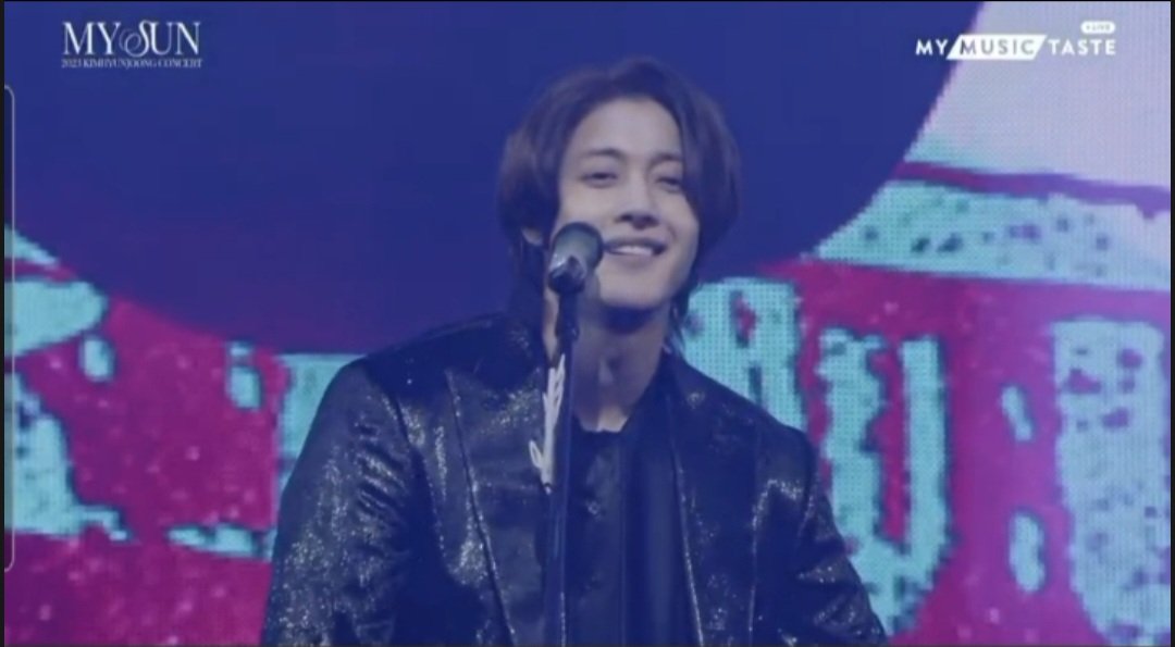 Alejand40217322's tweet photo. Thanks @khj_heneciatwt  for this concert 💚☀️💚 
#KimHyunJoong 
#HENECIA 
#mysunkhj 
#mysunconcert https://t.co/wuvUzhbh9l