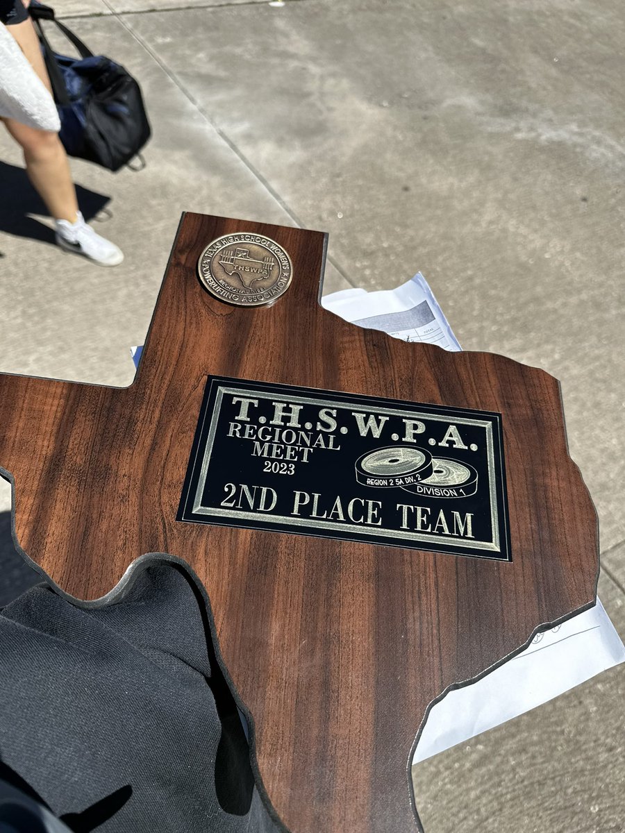 Today the Lady Elks Powerlifting Team competed at the Region 2 Championships and we walked away with a 2nd place overall finish and 5 young ladies qualified for STATE! #pull2win | <a href="/elks_pull2win/">Burleson Powerlifting</a> <a href="/thswpa/">THSWPA1</a>