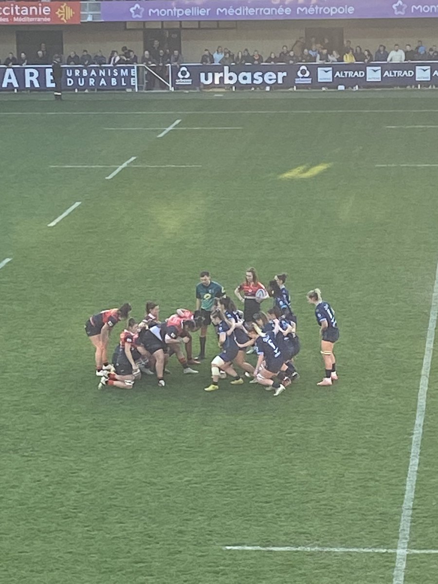 MDelafosse's tweet photo. Décidément une belle après-midi de rugby à #Montpellier avec la victoire de @MHR_Feminin contre le champion de France en titre Toulouse 25-12 ! 👏👏 https://t.co/IXEHME7GUR