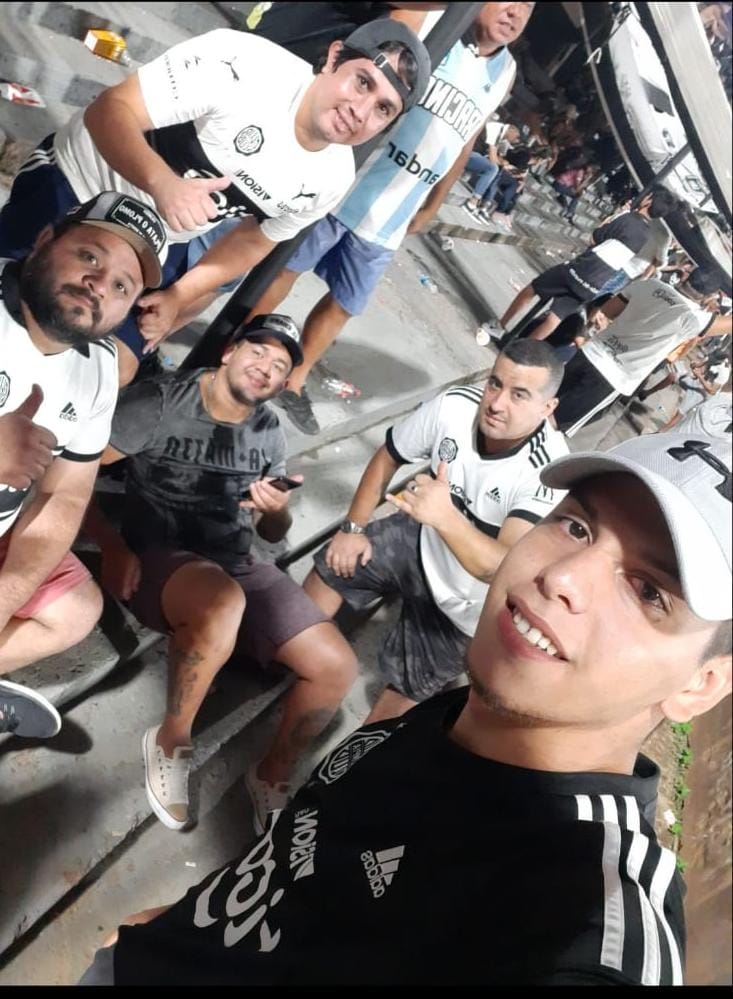 arnyvgs's tweet photo. @TigoSportsPY @nicolithitx @SoleFranco1979 @AngBarrientos #ClásicoTigoSports vamos @elClubOlimpia que sea una fiesta.. https://t.co/kvoCd6yiic