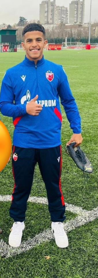 #الف_مبروك إحتراف
 لاعب نادي عرعر الرياضي  <a href="/ArarclubFC/">نادي عرعر السعودي</a> 
المبتعث رياضياً في #اوروبا الكابتن 
محمد بن خالد عبيدالله الحازمي
مع نادي النجم الأحمر الصربي الأوروبي 
وعقبال إنضمامه للمنتخب السعودي
#والتهنئة موصولة لوالده الغالي ابوزاكي <a href="/kaldalhazmy6/">ابوزاكي خالد</a>  💫🌹