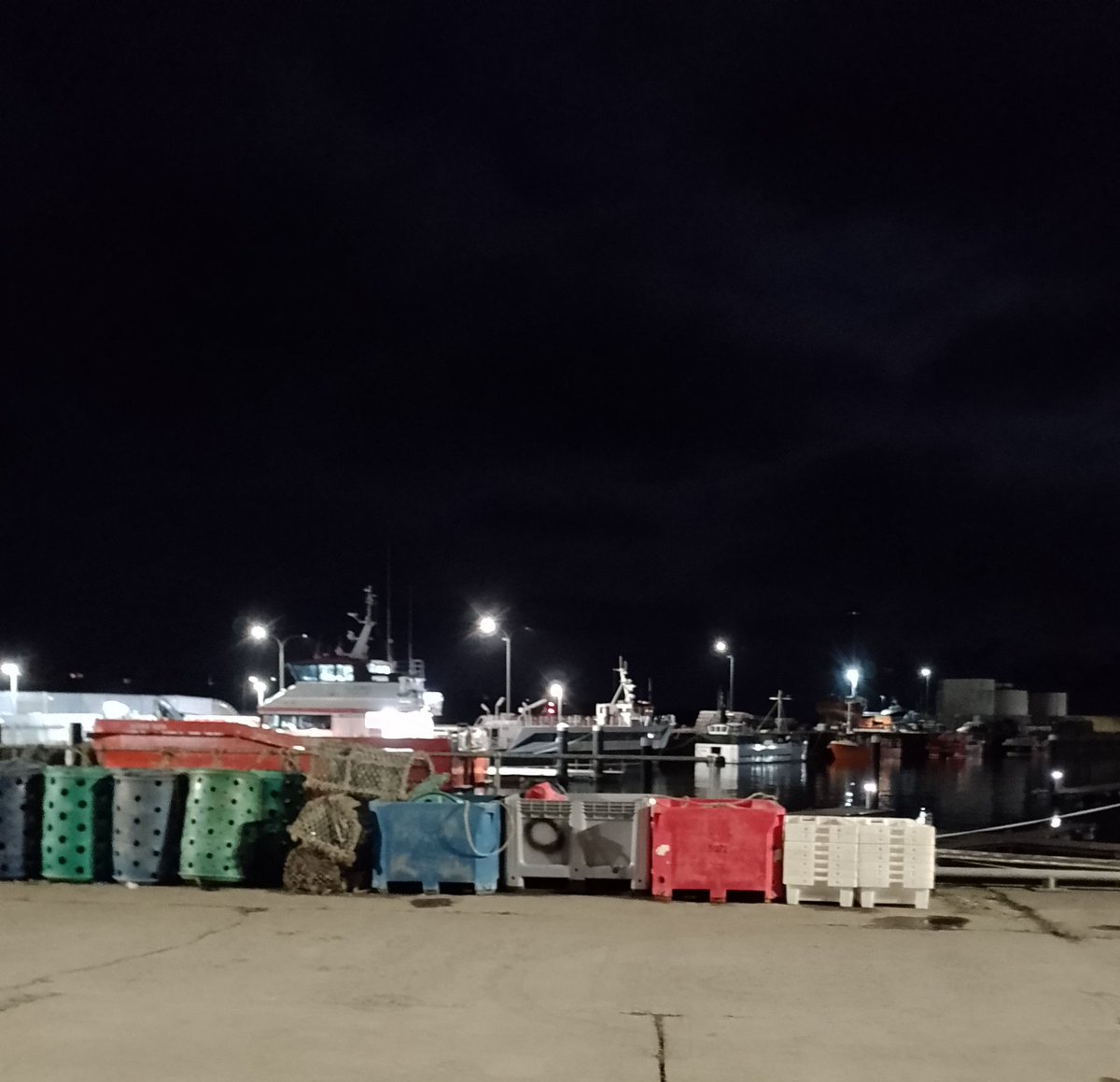 caithnessbobble's tweet image. Evening tea break down at the harbour. #scenicteabreak #weekendworking