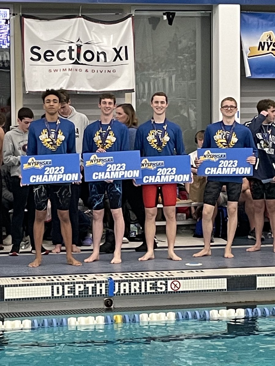 Wolv_CoachM's tweet image. ‼️STATE CHAMPIONS‼️
The 200 Free relay team of Jerrell Sackett, Ryan Clark, Liam Wright and Oscar Williams are your 2023 New York State CHAMPIONS!
#STATECHAMPIONS #wcsdletsgo #200 #free #relay #champions