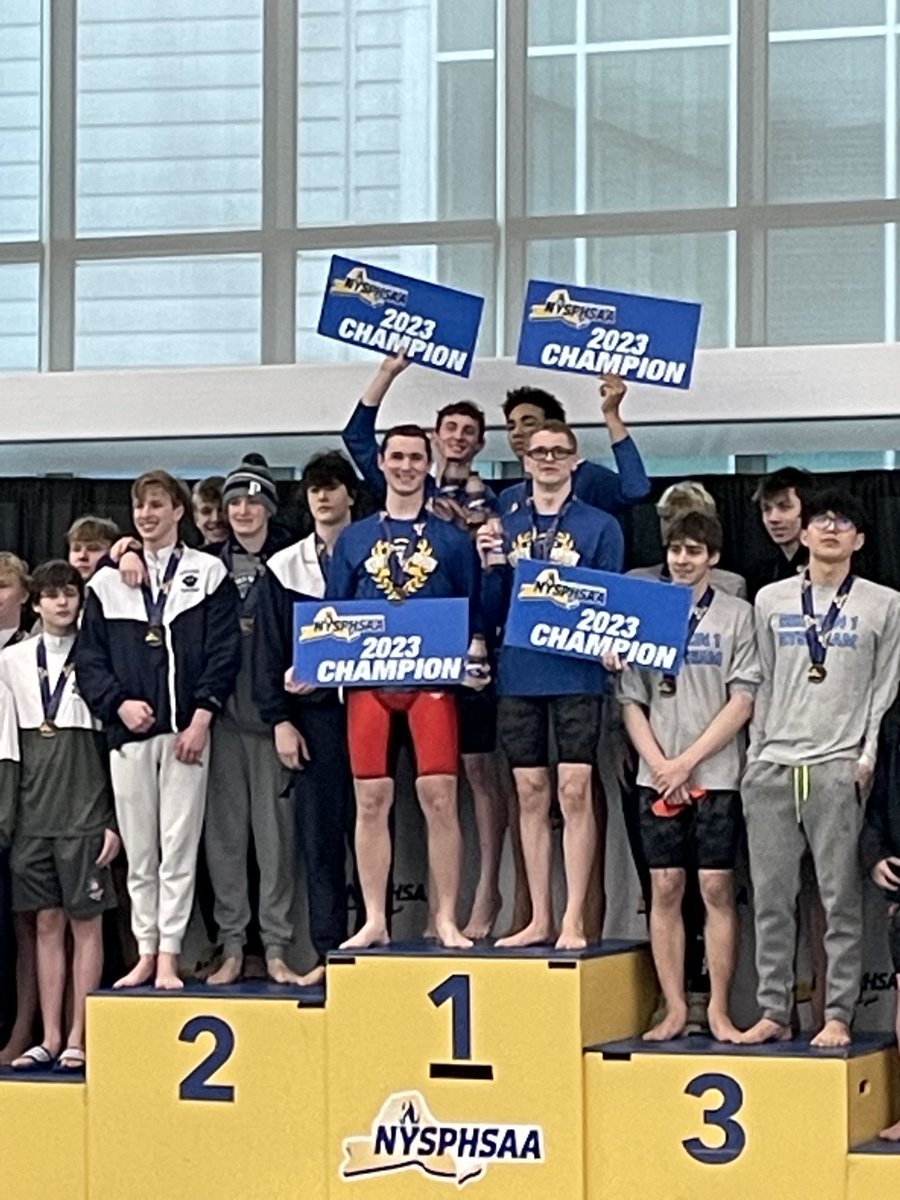 Wolv_CoachM's tweet image. ‼️STATE CHAMPIONS‼️
The 200 Free relay team of Jerrell Sackett, Ryan Clark, Liam Wright and Oscar Williams are your 2023 New York State CHAMPIONS!
#STATECHAMPIONS #wcsdletsgo #200 #free #relay #champions