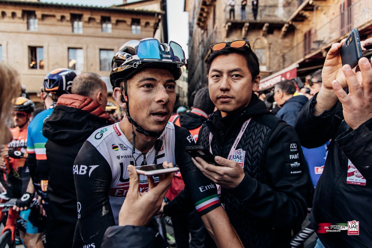 💬 @davideformolo after the #StradeBianche 🇮🇹: 'It was a really hard race. I tried to go with the moves on the Sante Marie section and control the group.” 1 | 2 #WeAreUAE