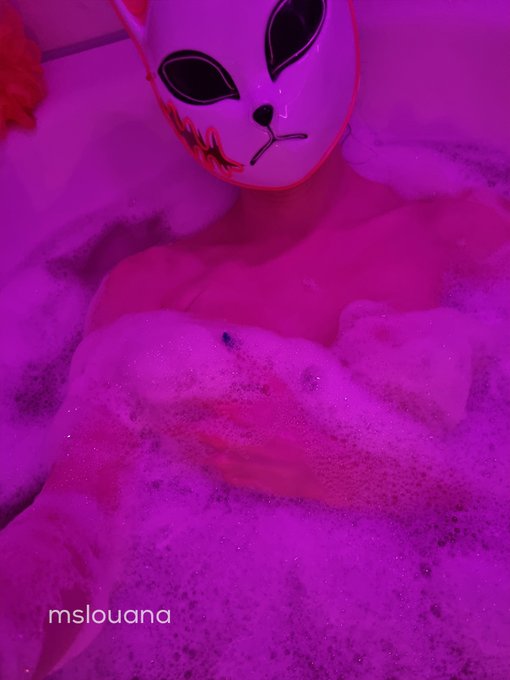 Wanna join me in the bathtub? Check my Spicy Page https://t.co/L2t6C1IWIk https://t.co/t4nJcvJRDR<a href="/tag/generalkenobi"class="tags"><span>#generalkenobi</span></a>