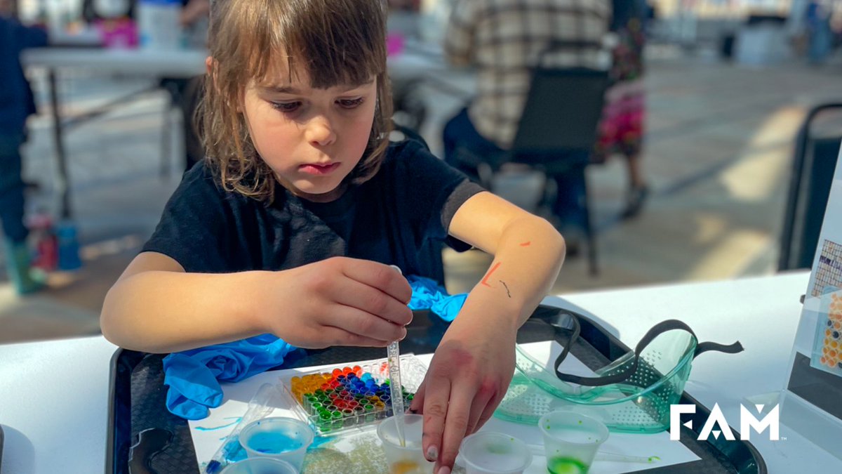 FAMokMuseum's tweet photo. We are having a great time at TEK Fest at First Americans Museum! Admission is FREE and the event goes until 3 p.m. Don't miss out on a day filled with exciting activities and learning about First American knowledge and STEM. #TEKFest #FirstAmericansMuseum #FAMok https://t.co/Mwpjbrpvsv