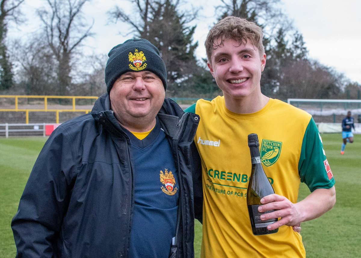 🍾 | MAN OF THE MATCH

This afternoon’s Three Moorhens MOTM was chosen by our Matchball sponsor Mick Wise and was Stan Georgiou 👏

💛💚