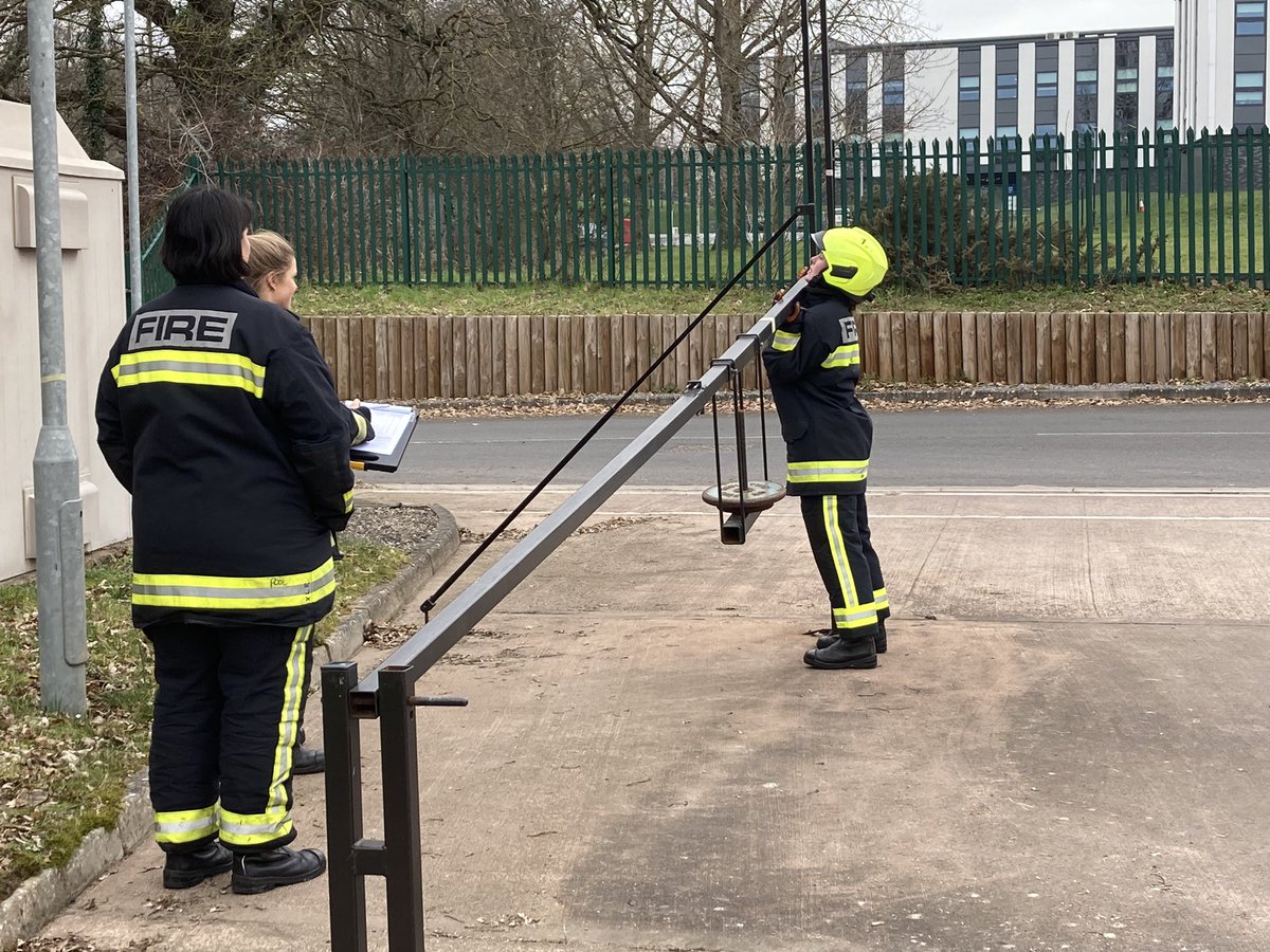Great to be involved with some on-call practical assessments this morning. Hoping for warmer weather next time 🥶 #dsfireupdates