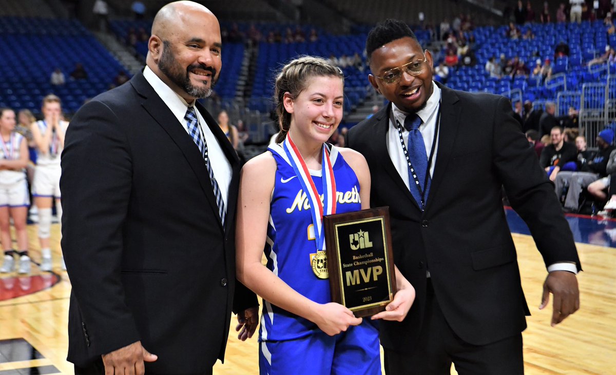 PressPassSports's tweet photo. Defense and a big 3rd qtr leads Nazareth to its unprecedented 25th #UILState championship in program history. @Lee_Passmore has the story. 📸 @Naomi_TRN #txhshoops https://t.co/uLunW7GaCh https://t.co/Dqt0wOhNnX