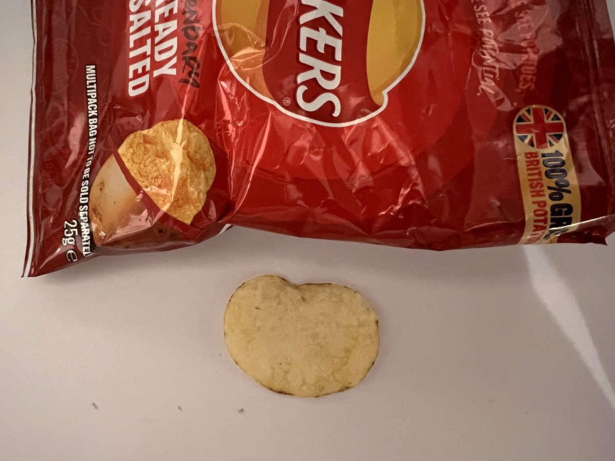 RyanMorganPGA's tweet photo. @walkers_crisps ##LovefromWalkers https://t.co/ptAPRJ9aSU