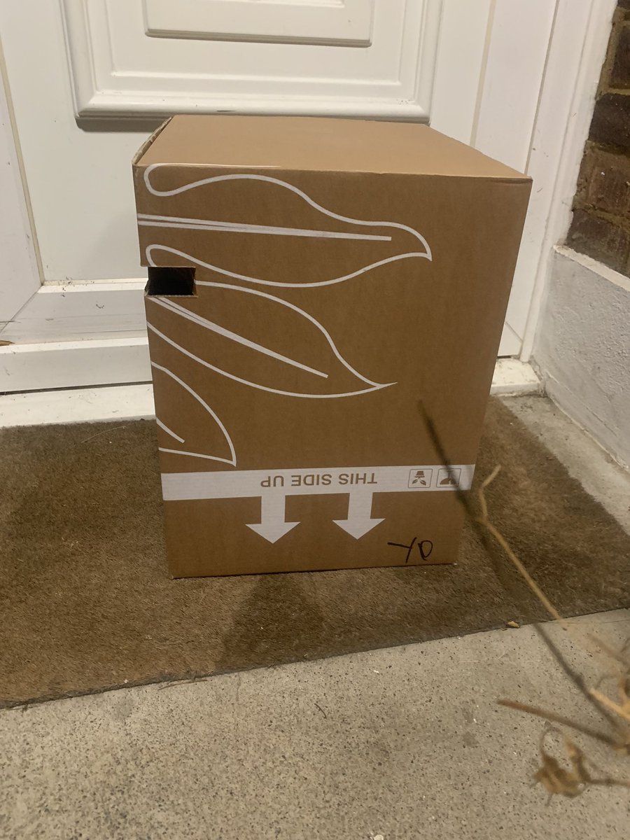 #evri too shit to have a Twitter account. #bloomboxclub maybe get another courier #thiswayup