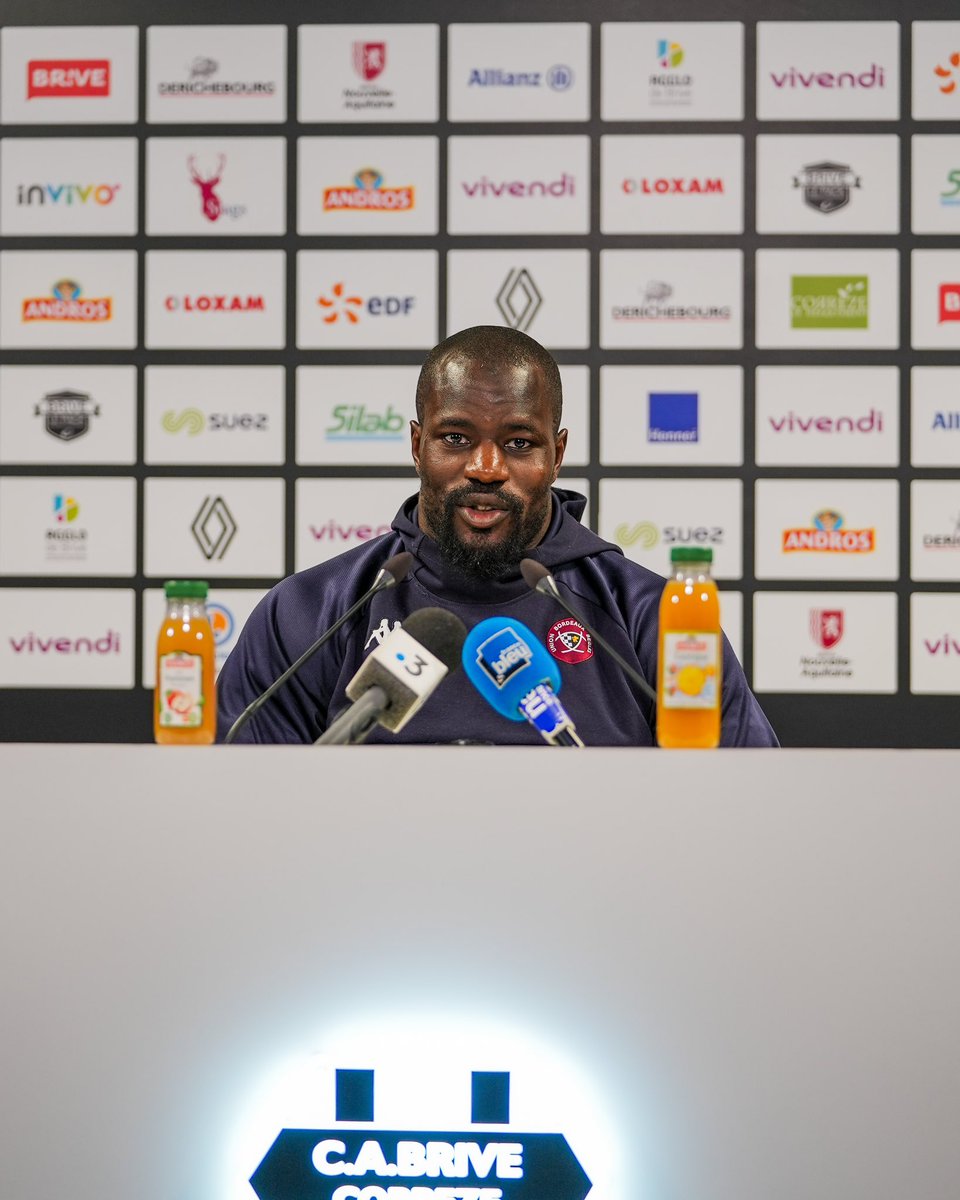 UBBrugby's tweet image. 🎙️Mahamadou DIABY : 

“L’équipe a fait un gros boulot sur ces 3 derniers matchs, mais on sait aussi qu’il va falloir encore s’accrocher”.

#iloveubb #CABUBB #top14
