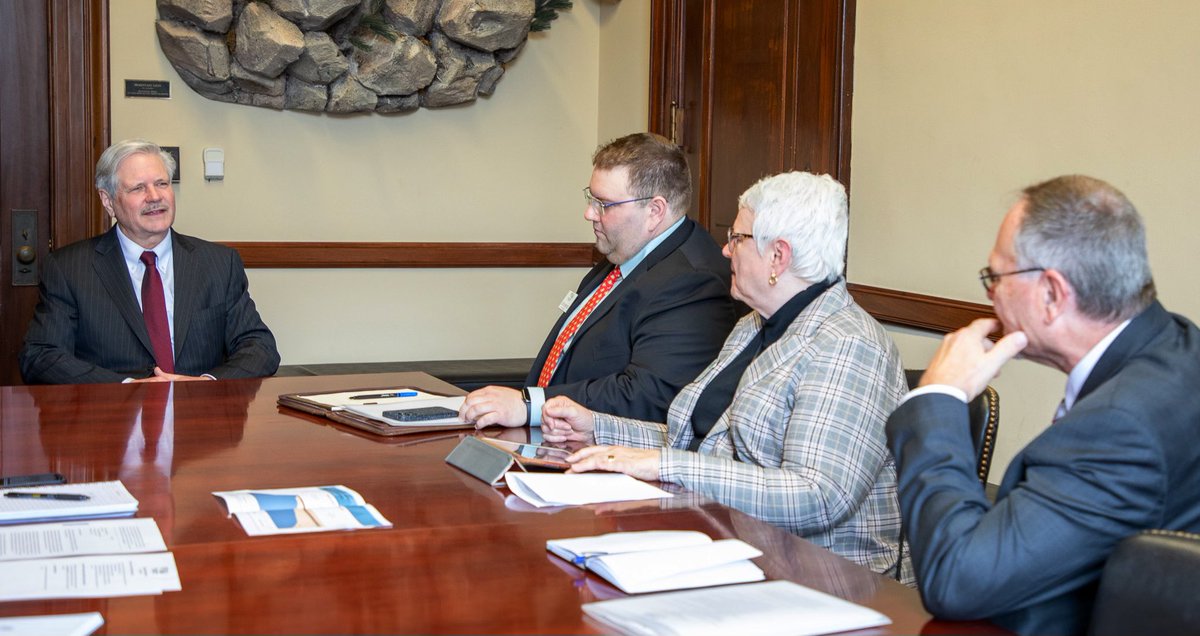 Senator John Hoeven tweet media