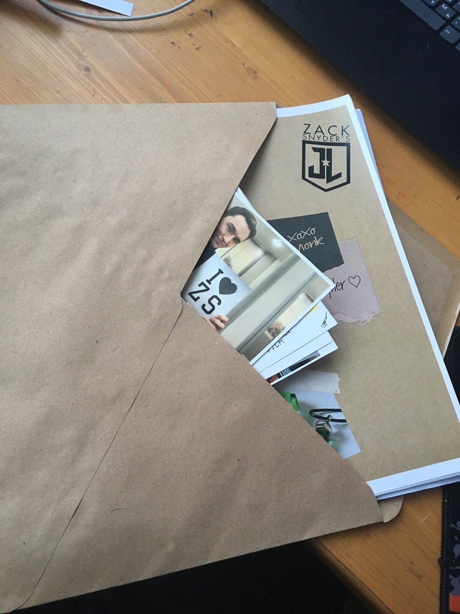 WATCHMEM3's tweet photo. @SSilkSpectre @iamarcadich Yeah, that’s our parcel with gifts and letters we put this stuff https://t.co/NQq2VZWR7B