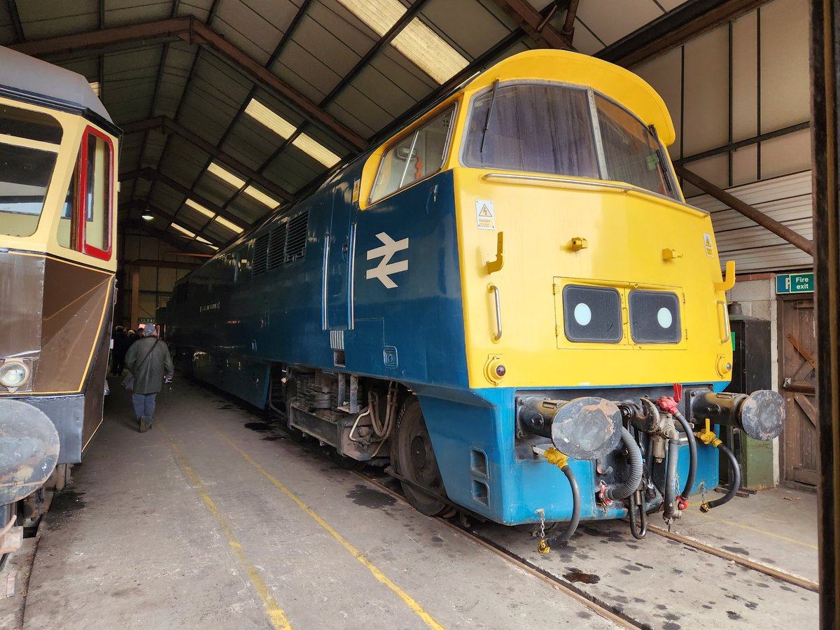 thesatnav89's tweet image. Was good to see this under cover D1023 Western Fusilier at @DidcotRailwayC #Western #class52
