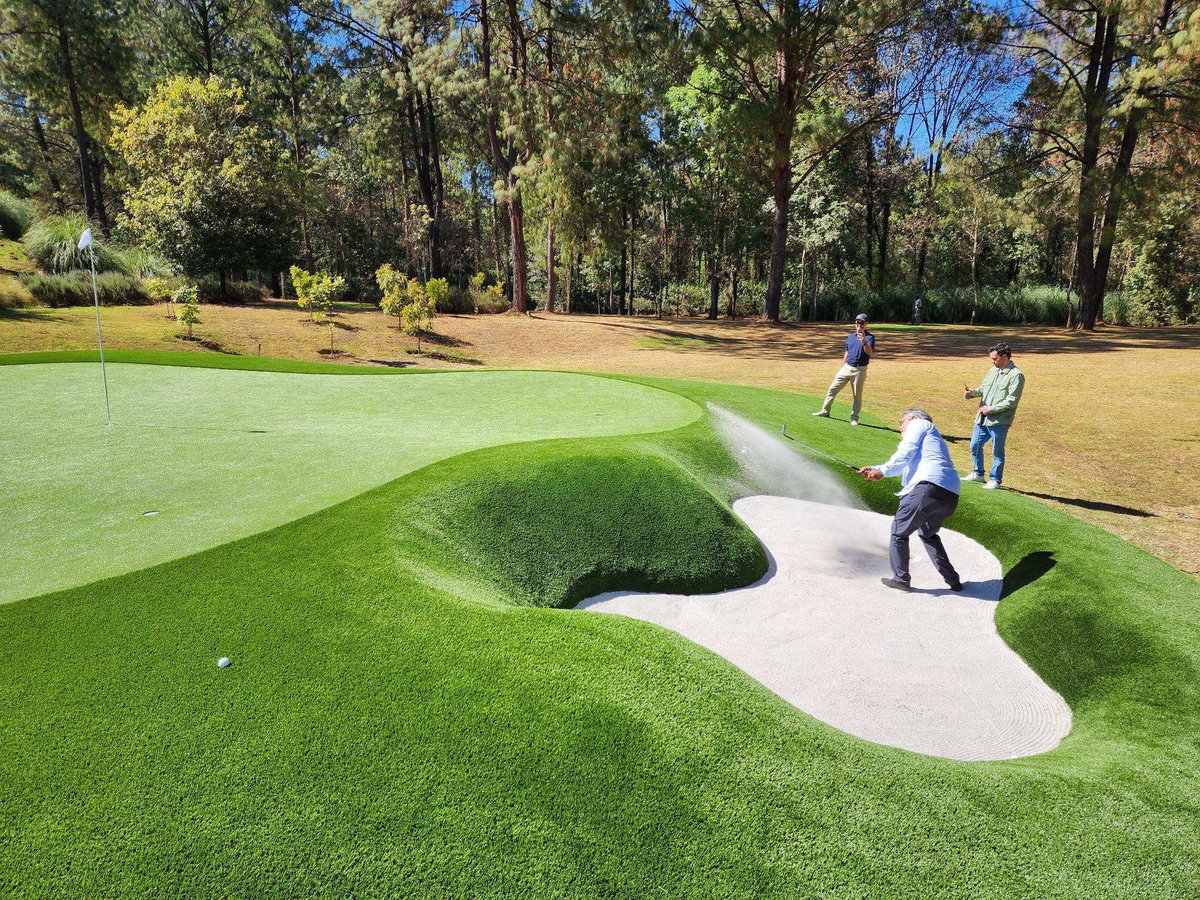 CelebrityGreens's tweet photo. It’s a wrap in Valle de Bravo, lake resort town 1.5 hrs southwest of Mexico City 🇲🇽3000 sq ft green, bunker, multiple tees and the owners could not wait to hit bunker shots ⛳️💪🏼 #redefiningprivategolf ⛳️ #navysealsofturf #blackbelts https://t.co/Ecm3QqwAnJ