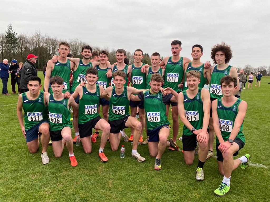 For the first time since 2001 UL Men are your @IreUniAthletics XC Team Champions 

They bridge a 22 year gap to win “The Fox” ahead of strong @DCUAthletics and @uniofgalway teams

Our Women’s team finished in 4th just 3 points outside the medals. 

#powerofthepack🐺