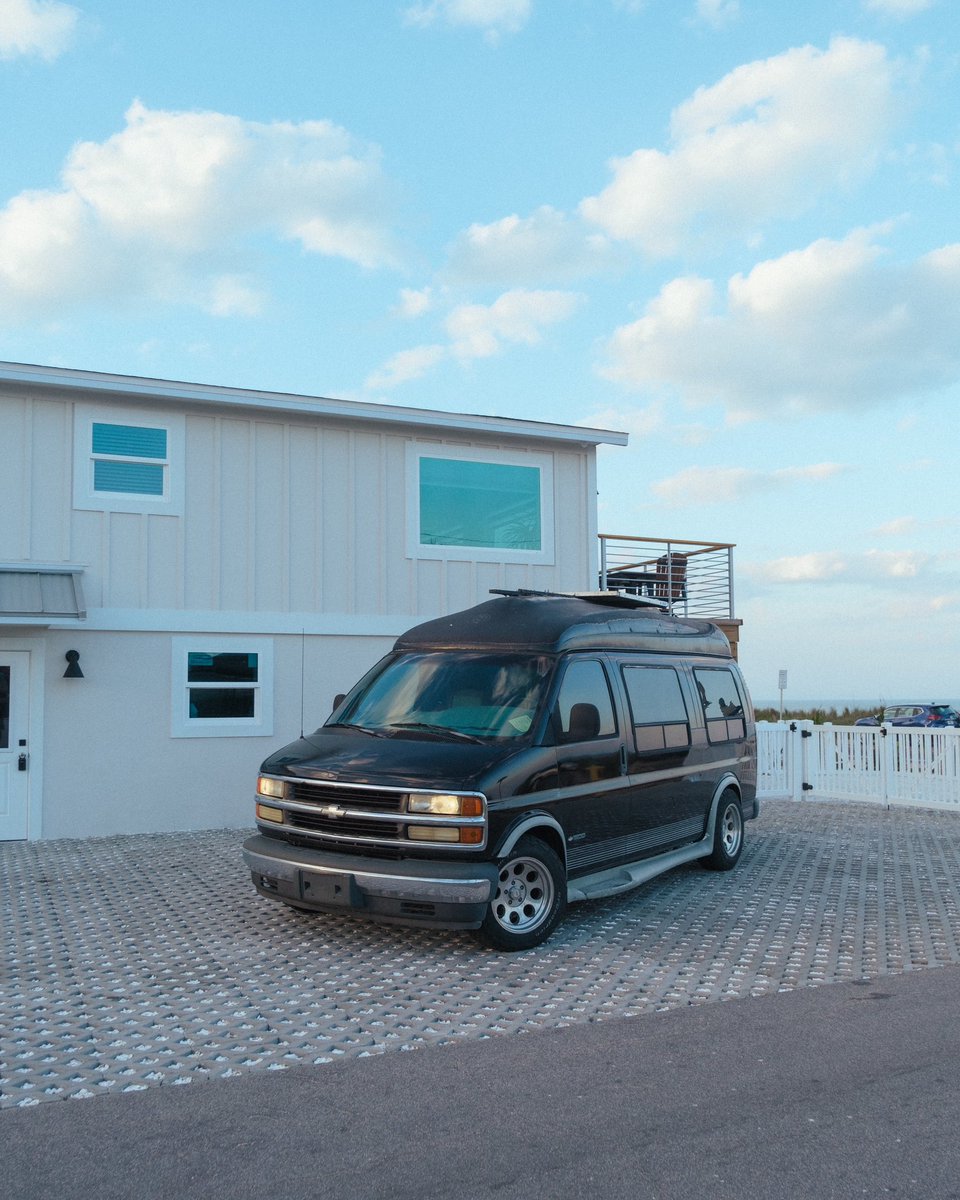killedstevy's tweet photo. 2002 Chevy express for sale
Custom built for “Vanlife” 
195k mikes
Tough engine that’ll last 
Solar powered for electric system in back of the van.
Many upgrades
20k or best offer
Price is negotiable!
DM for more pictures and questions
Near st Augustine FL https://t.co/CD0IV52c5K