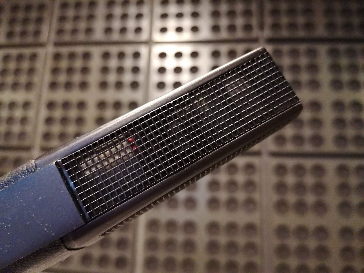 MiguelFreitas's tweet image. #Microfone #Microphone #Mic #MD441U #CloseUp #CloseUpPhoto #CloseUpPhotography #Estúdio #Studio